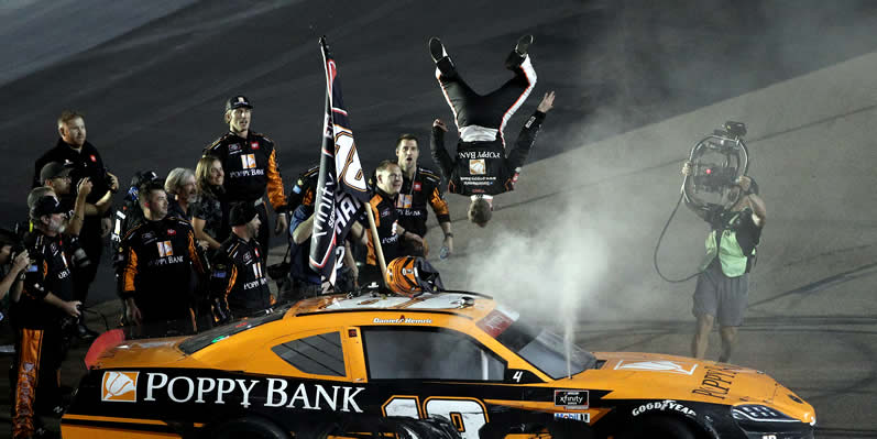  Daniel Hemric celebrates after winning the 2021 NASCAR Xfinity Series Championship