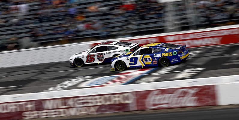 Chase Elliott and JJ Yeley drive during practice