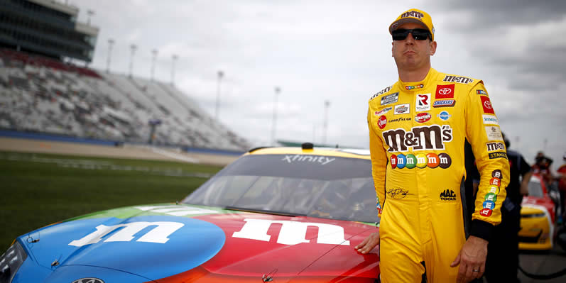 Kyle Busch on the grid