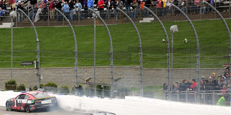 Ross Chastain rides the wall on the final lap