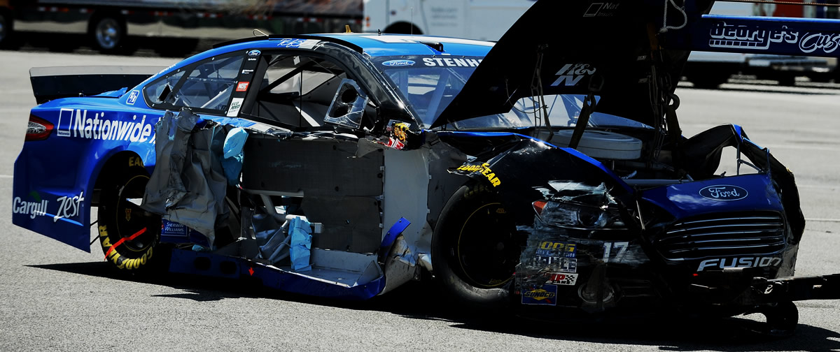 Ricky Stenhouse Jr wrecked NASCAR Dover
