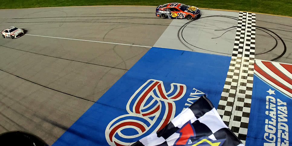 Chase Briscoe takes the checkered flag to win