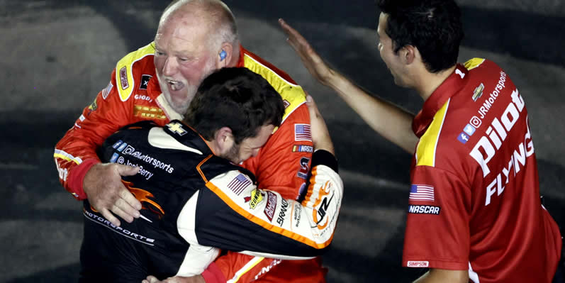 Josh Berry celebrates with his crew at Las Vegas Motor Speedway 